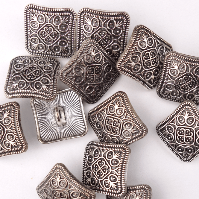 Hovedbilde Flower Square- 13 mm Metall Knapp