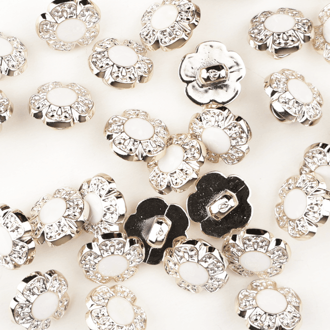 Hovedbilde Plum Blossom Hvit - 12,5 mm Plast Knapp
