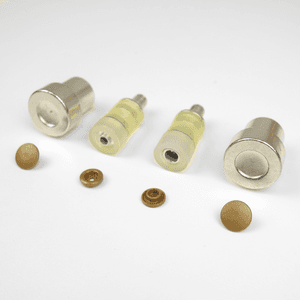 Hovedbilde KAM Innsats plasttrykknapper 12,4 mm