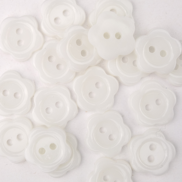 Marabella Hvit - 13 mm Plast Knapp