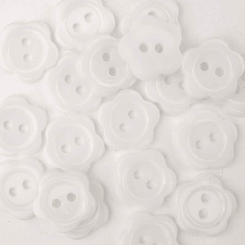 Marabella Hvit - 13 mm Plast Knapp