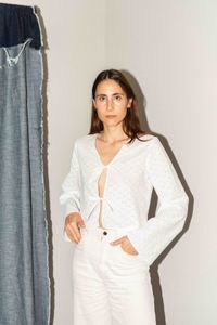 Hovedbilde Tie Blouse x Cone Sleeve - Puff and Pencil