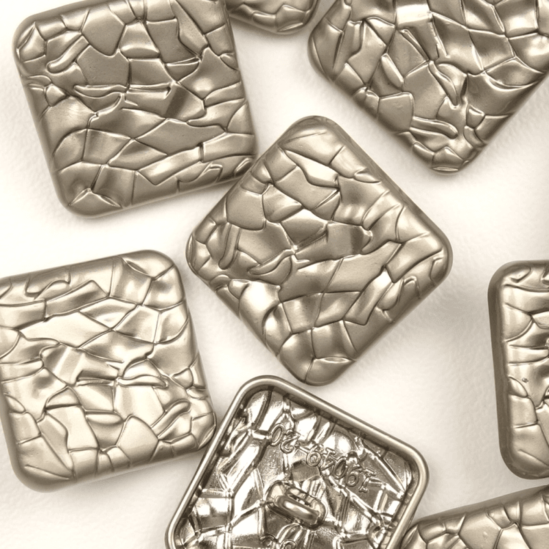 Cracked Square Silver - 25 mm Metall Knapp