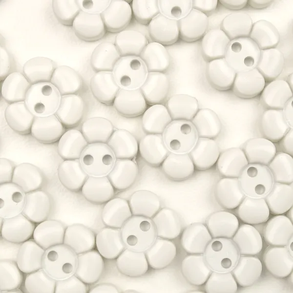 Dalia Hvit - 15 mm Resin Knapp